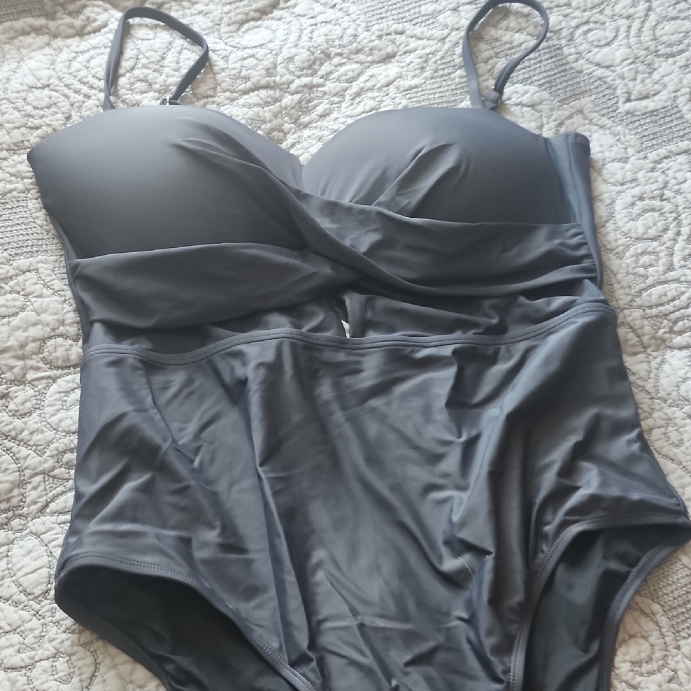 Cupshe Navy Swimsuit
